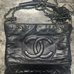 Chanel Shiny Aged Calfskin Quilted Large Shopping Bag Black